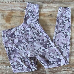 Athleta Girls' Lavender and Purple Camo Leggings